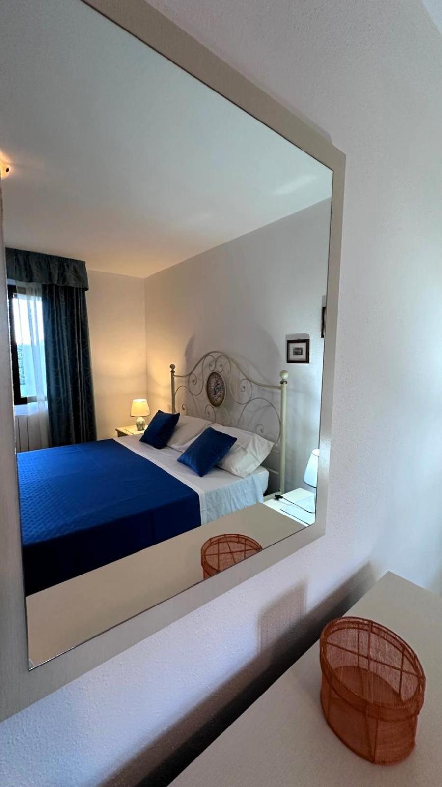 Stella Marina Apartment Olbia Bagian luar foto