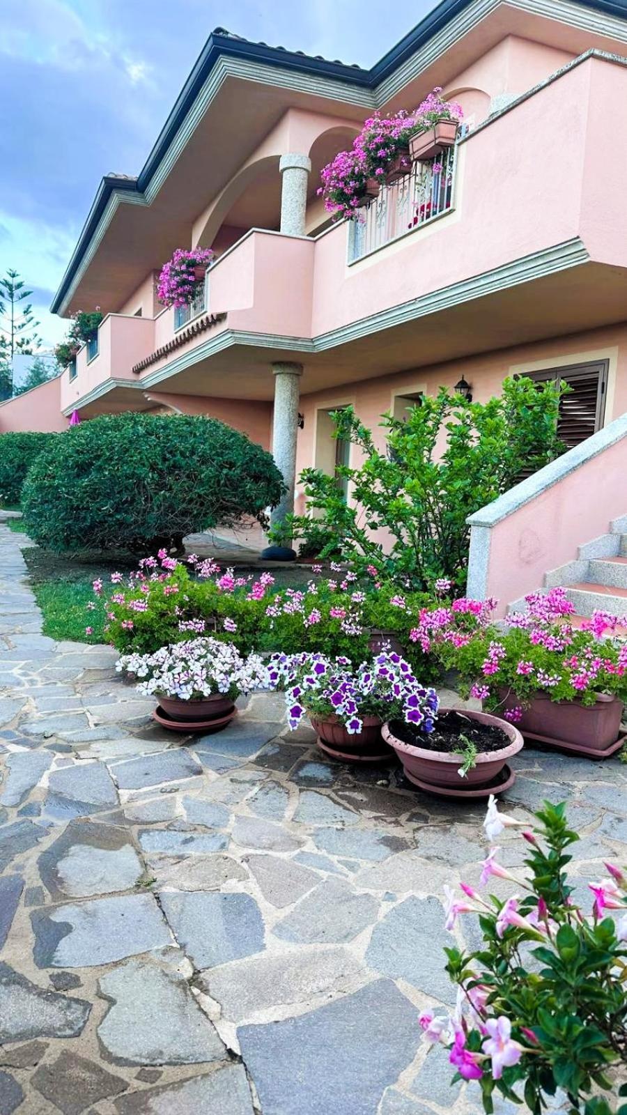 Stella Marina Apartment Olbia Bagian luar foto