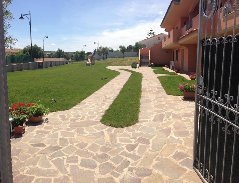 Stella Marina Apartment Olbia Bagian luar foto